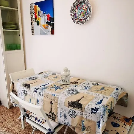 Tenente Amendola 2 Apartment *