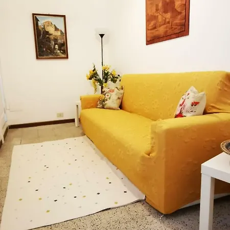 Tenente Amendola 2 Apartment *